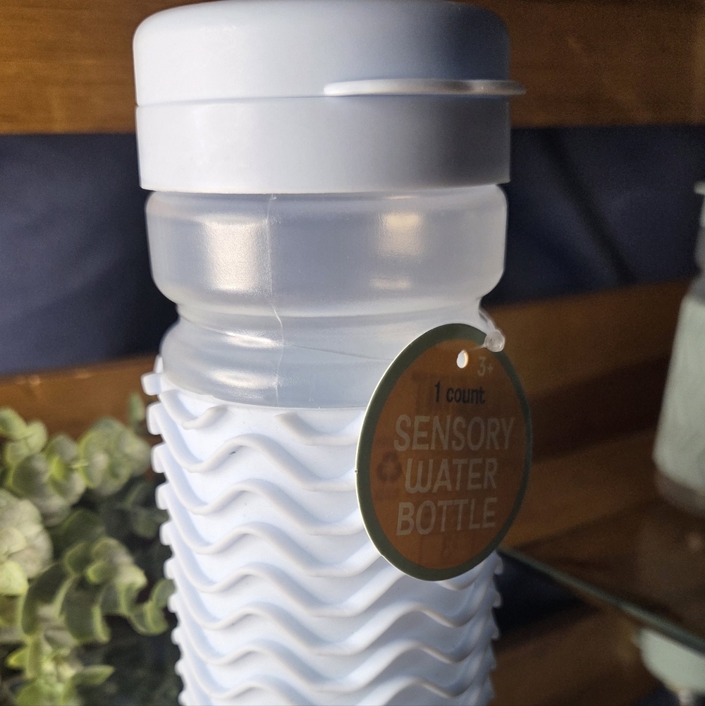 Sensory Water Bottle Kids Textured Grip BPA Free Travel Cup New